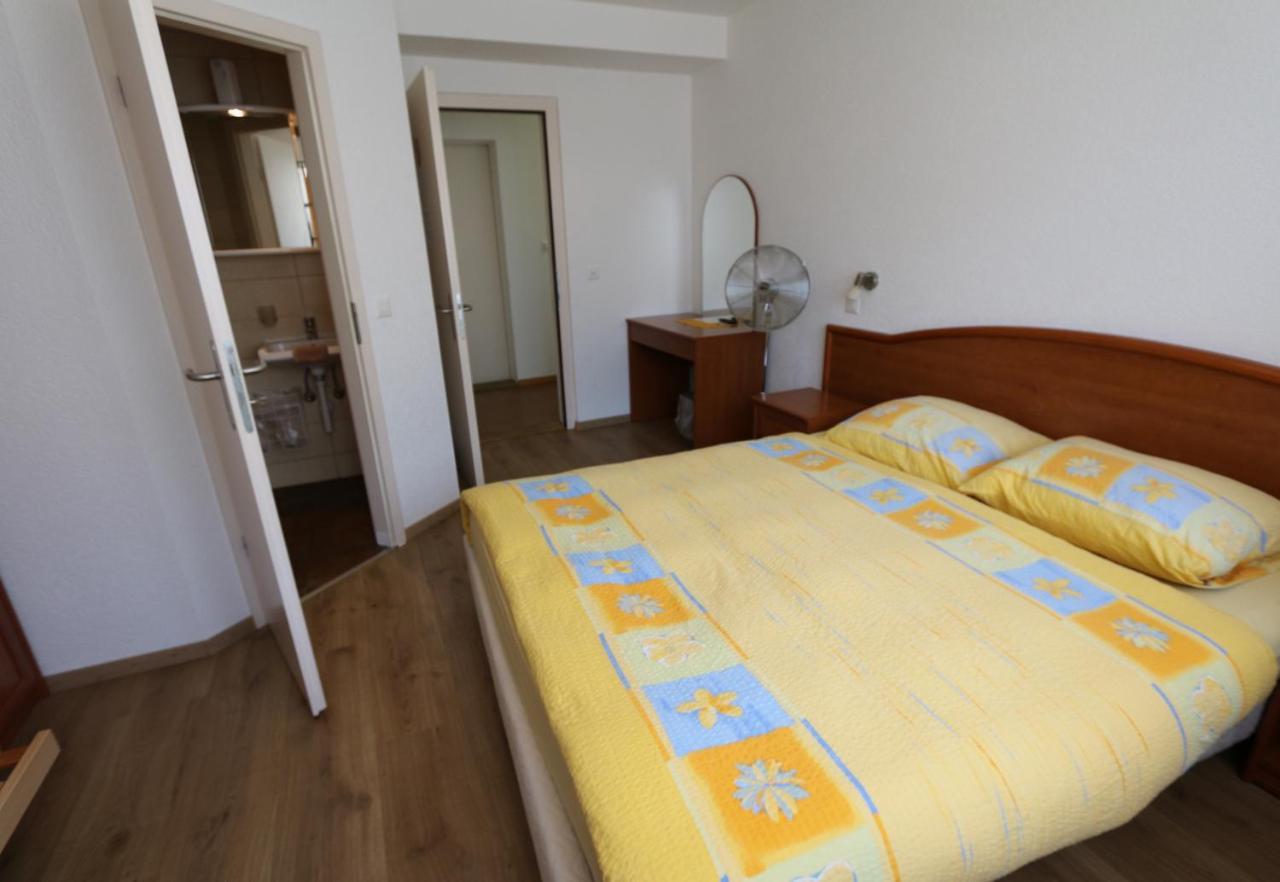 Hotel Du Quai Villeneuve Dış mekan fotoğraf