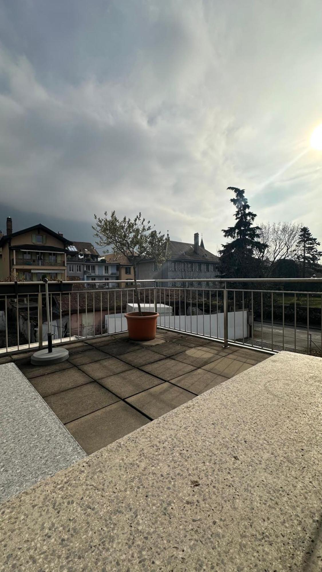 Hotel Du Quai Villeneuve Dış mekan fotoğraf